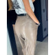 Жіночі брюки прямого крою з еко-шкіри